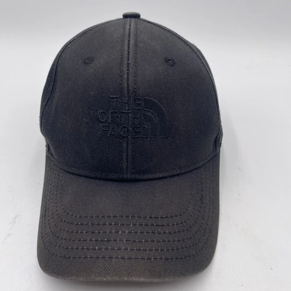 The North Face Hat Blackout Strapback Adjustable‎ Black Cleaned VGC All Black